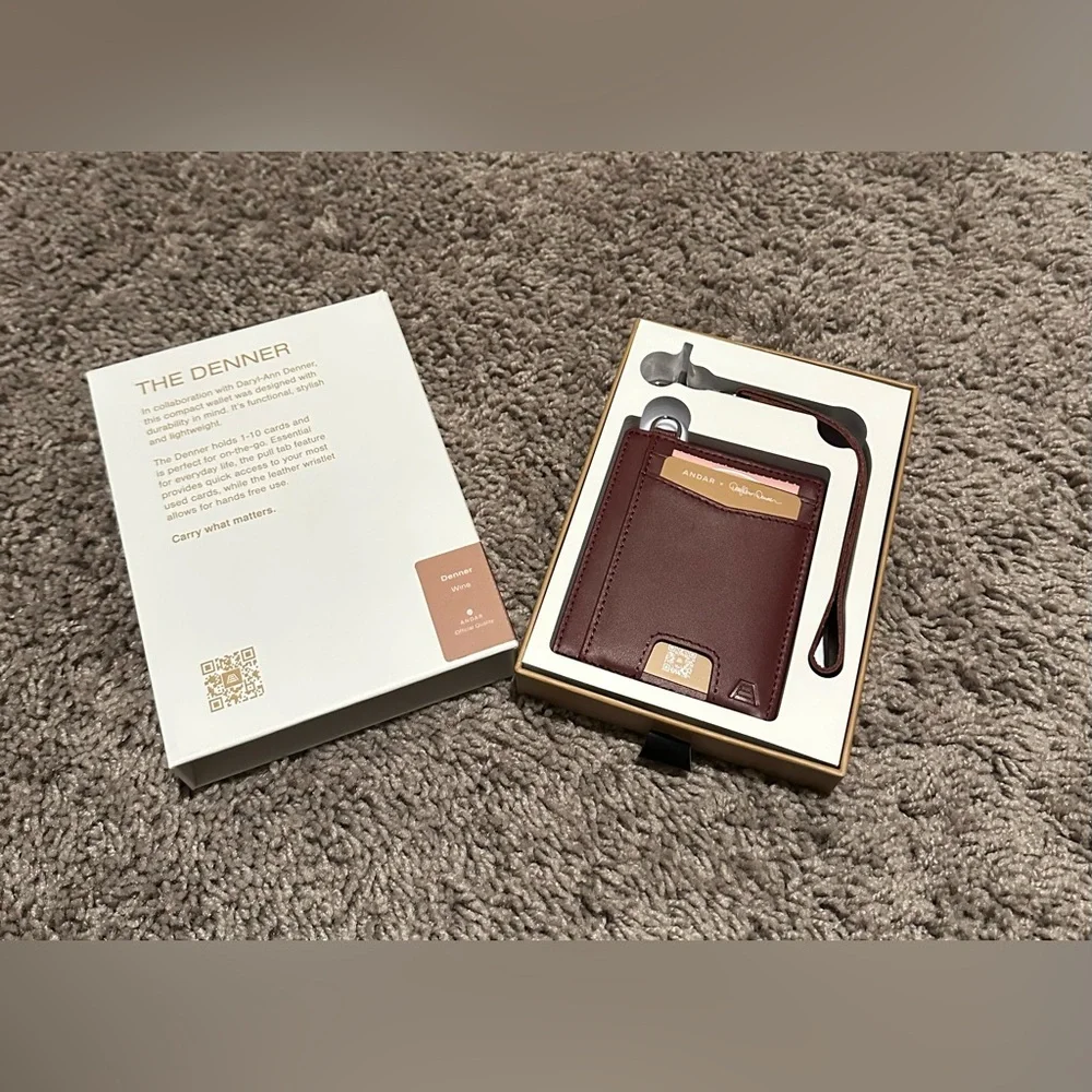 ANDAR — The Denner Wine Wallet - Picture 2 of 2